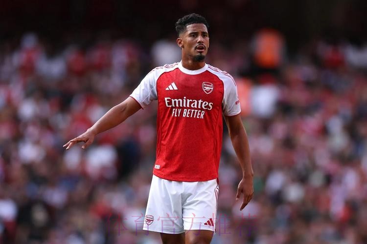 西媒:皇马计划在夏窗引进后卫 萨利巴是目标之一